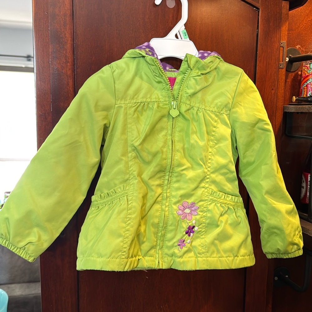London Fog lightweight lined jacket. Great condition. Size 2T